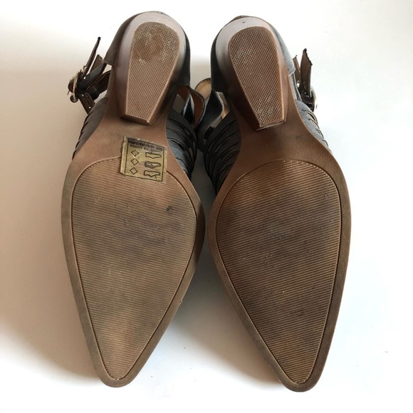 Qupid Zooey Western Woven Pointed Toe Booties - Picture 13 of 16